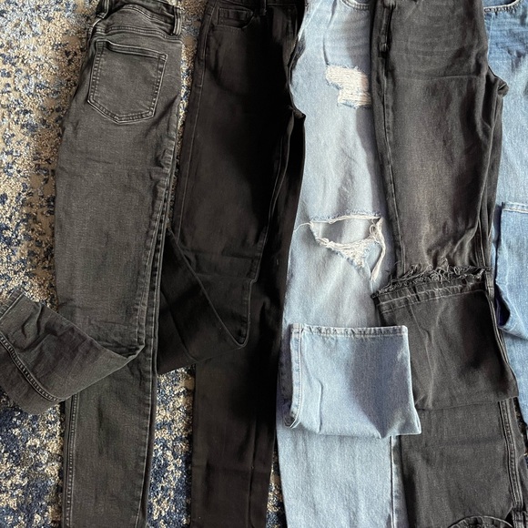 Assorted Denim Jeans and AC/DC Graphic Tee - Picture 4 of 4